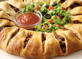 Pillsbury’s Crescent Roll Taco Bake