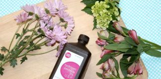 12 Unexpected Yet Helpful Uses For Hydrogen Peroxide