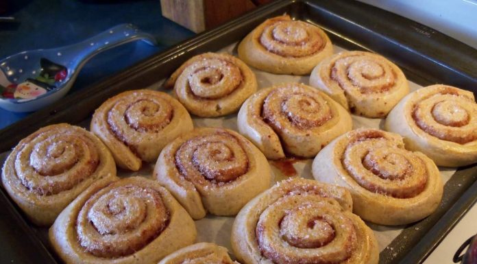 Grandma’s Cinnamon Rolls