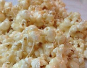 Marshmallow Caramel Popcorn