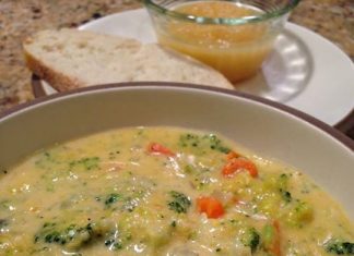 Panera Broccoli Cheese Soup