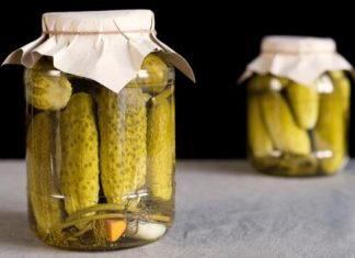 13 Unexpected Uses Of Pickle Juice!