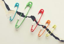 10 Great Ways To Use Safety Pins Around The House