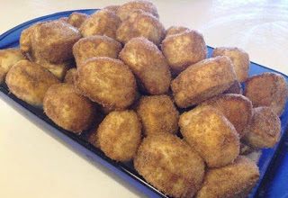 HOMEMADE CINNAMON BITES