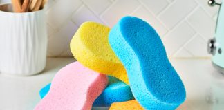 11 Surprising Uses for Kitchen Sponges