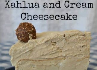 KAHLUA AND CREAM CHEESECAKE
