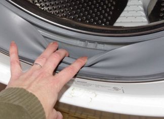 How To Prevent Your Clothes From Smelling Like Mildew After Washing Them