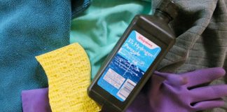 10 Cleaning Uses For Hydrogen Peroxide