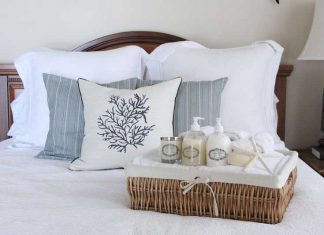 5 Simple Ways To Make Your Holiday Guests Feel More At Home