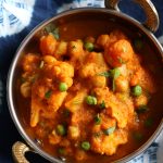 COCONUT KORMA SAUCE WITH CAULIFLOWER, POTATO, CHICKPEAS