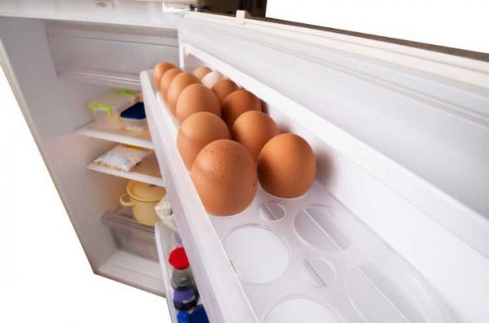 Why You Should Not Keep Eggs In The Door Of The Fridge - Health 2024 | PopcornTime