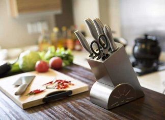 9 Secrets For Home Cooking From Actual Restaurant Employees