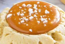 SALTED CARAMEL COOKIES EASY CHRISTMAS COOKIE RECIPE!