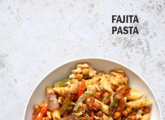 VEGAN FAJITA PASTA WITH CHICKPEAS & PEPPERS