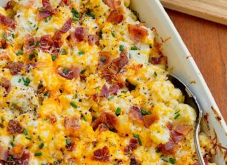 LOADED CAULIFLOWER CASSEROLE