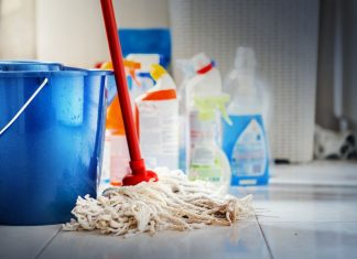 How To Clean Your Cleaning Tools