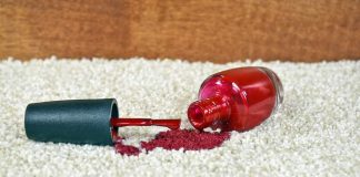 How To Clean Spilled Nail Polish Off The Floor