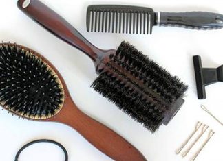 How To Clean Your Hair Brush In Minutes!