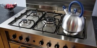 The Benefits Of Taking A Photo Of Your Stove Before You Go On A Trip