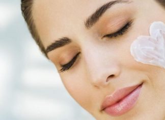 10 Beauty Habits You Should Be Doing Every Night!