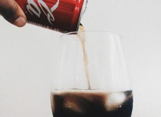 9 Unexpected And Clever Cleaning Uses Of Soft Drink