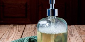 DIY Homemade Liquid Hand Soap with Essential Oils