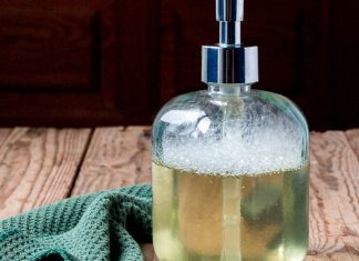 DIY Homemade Liquid Hand Soap with Essential Oils