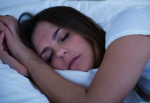 6 Clear Signs That You Sleep Too Much.