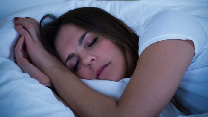 6 Clear Signs That You Sleep Too Much. - Health 2024 | PopcornTime