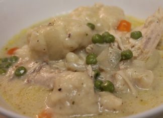 CHICKEN AND DUMPLINGS