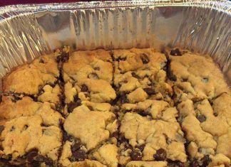 Lazy Chocolate Chip Cookie Bars