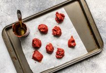 How to Freeze Tomato Paste for Less Waste
