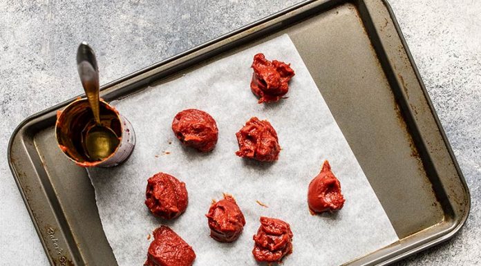 How to Freeze Tomato Paste for Less Waste