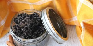 DIY Cinamon Coffee Body Scrub.