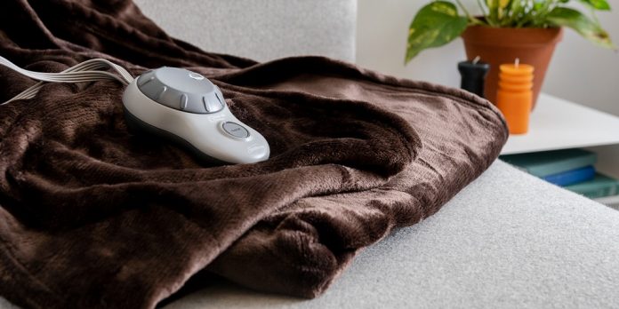 How To Wash An Electric Blanket The Right Way. - Cleaning & Household 2024 | PopcornTime