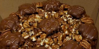 Chocolate Turtle Cake