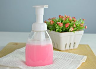 DIY Foaming Body Wash