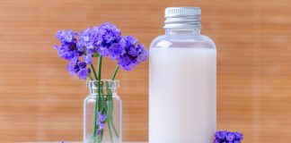 Natural Homemade Shampoo That Will Save Both Your Scalp And Your Money!