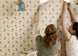 How To Remove Wallpaper In An Easy & Simple Way.