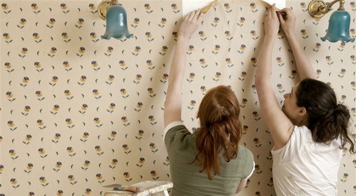 How To Remove Wallpaper In An Easy & Simple Way.