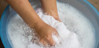 How To Hand Wash Clothes