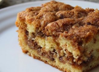 Pecan Sour Cream Coffee Cake