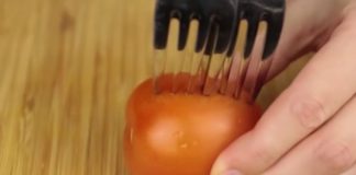 Stick Two Forks In Tomato Save A Lot Of Time In The Kitchen!