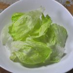 lettuce-on-plate