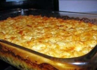 Momma’s Creamy Baked Macaroni and Cheese