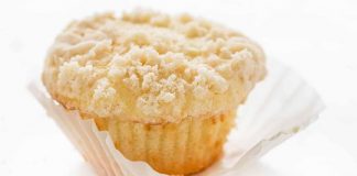 CREAM CHEESE MUFFIN