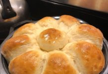 Old-Fashioned Soft and Buttery Yeast Rolls