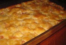 Lazy Peach Cobbler