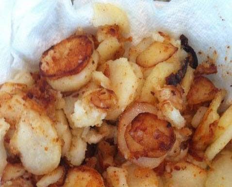 FRIED POTATOES AND ONIONS
