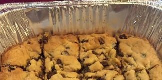 LAZY CHOCOLATE CHIP COOKIE BARS